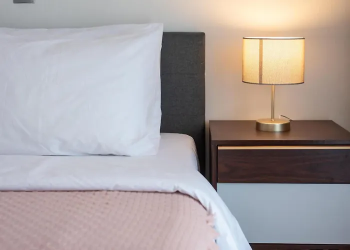 Houseloft Cityscape Bliss 公寓 *