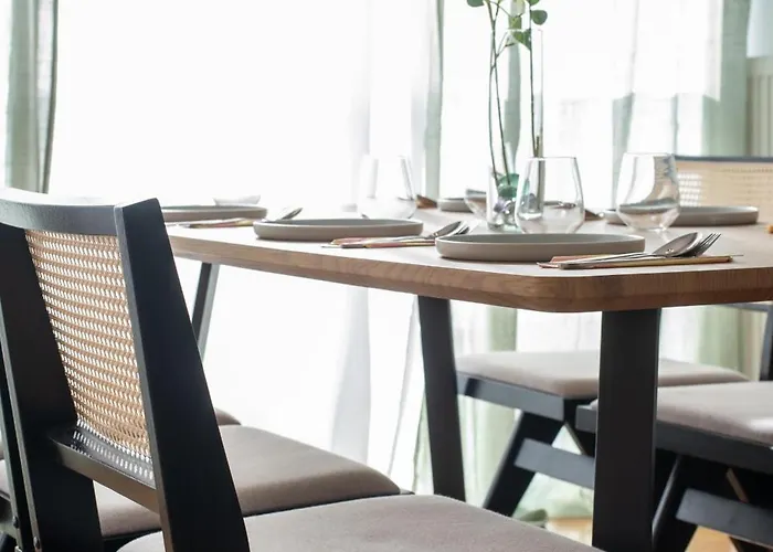 Houseloft Cityscape Bliss *