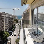 Houseloft Cityscape Bliss *