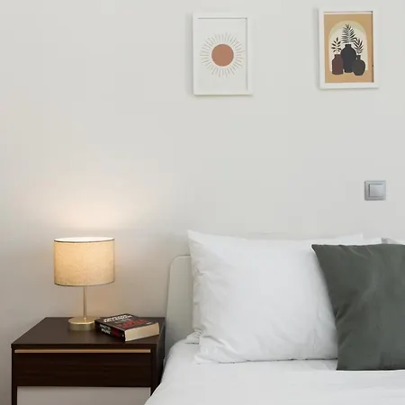 Houseloft Cityscape Bliss *